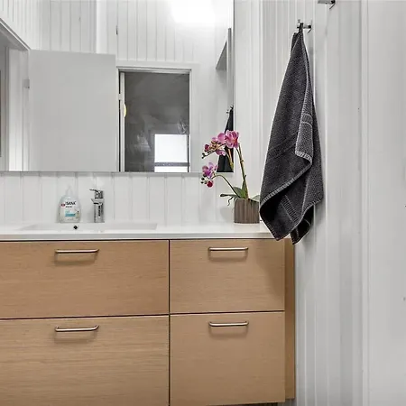 0080-romo-lakolk-200 *