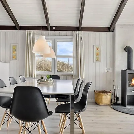 Tatil Evi 0080-romo-lakolk-200